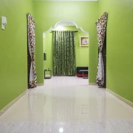Homestay Damai Yusmila Kuala Terengganu Extérieur photo