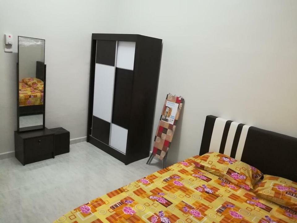 Homestay Damai Yusmila Kuala Terengganu Extérieur photo