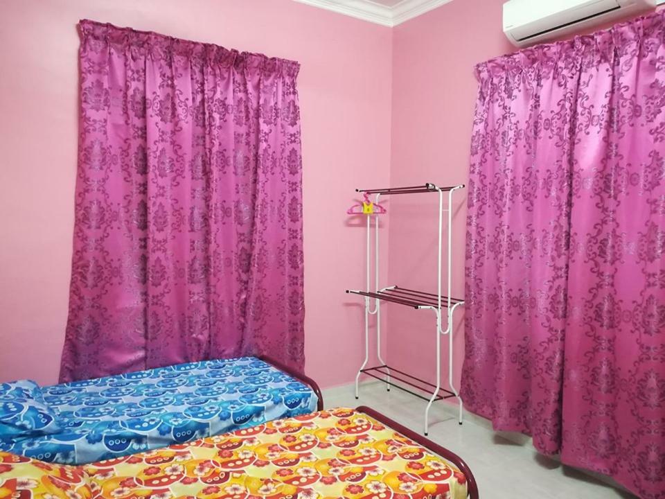 Homestay Damai Yusmila Kuala Terengganu Extérieur photo