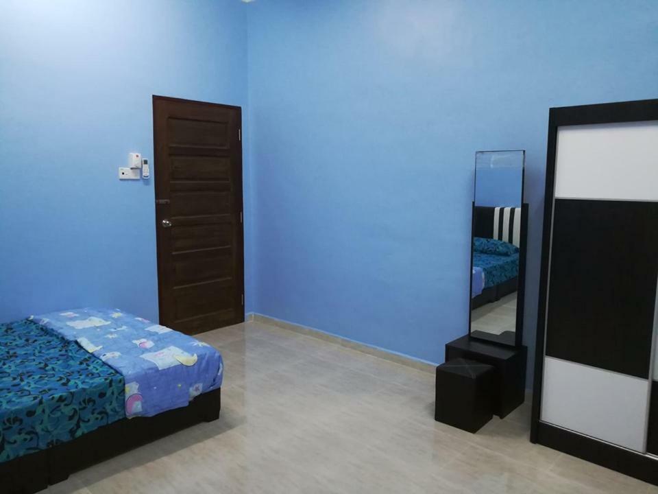 Homestay Damai Yusmila Kuala Terengganu Extérieur photo